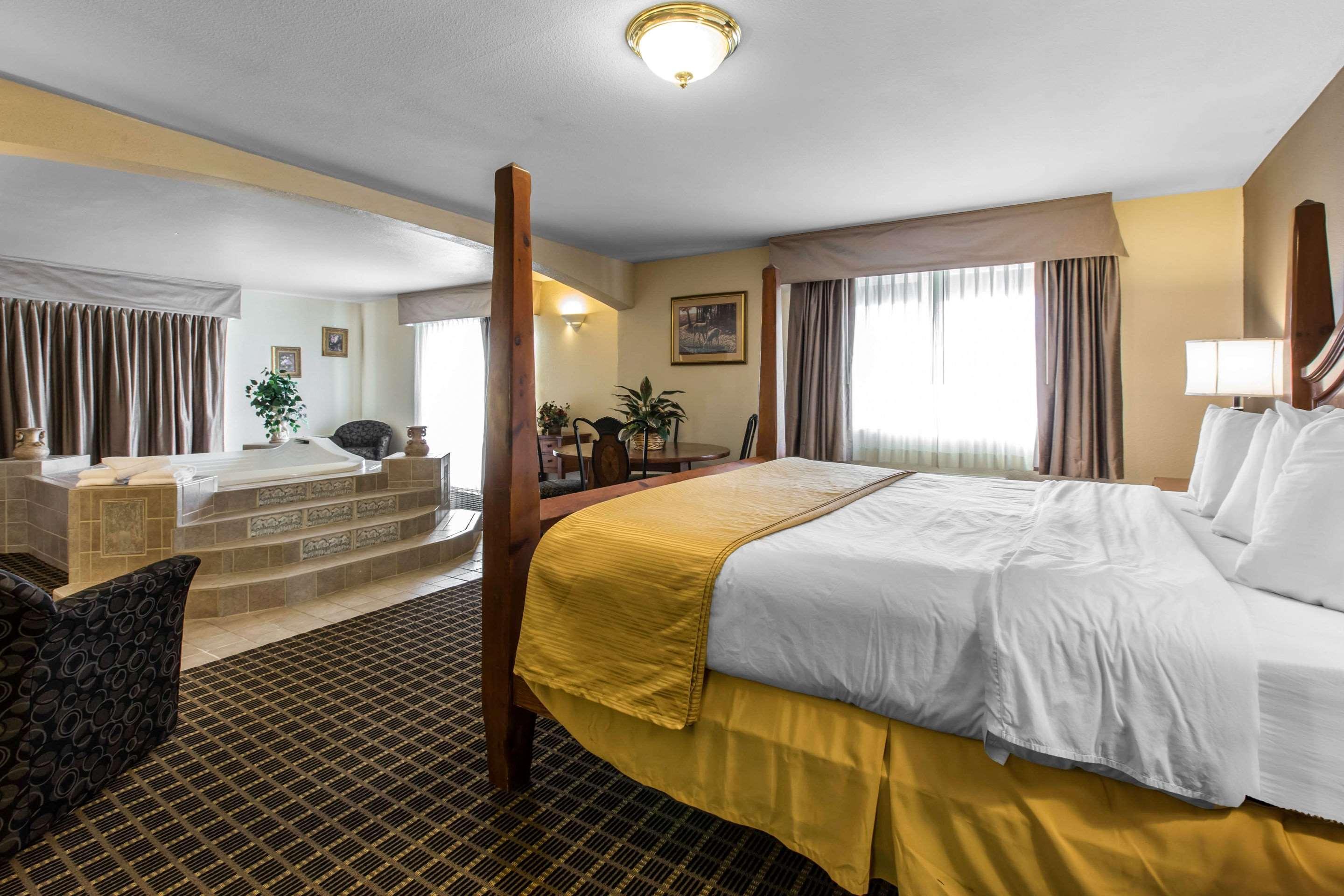Quality Inn And Suites Silverthorne - Copper Mountain Ngoại thất bức ảnh